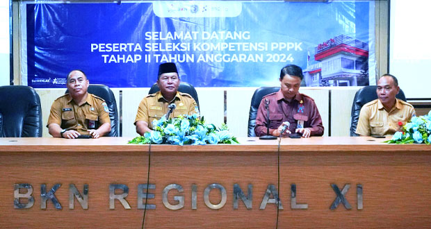 Wakil-Bupati-Deddy-Abdul-Hamid-Tinjau-Seleksi-PPPK,-Imbau-Peserta-Maksimalkan-Peluang