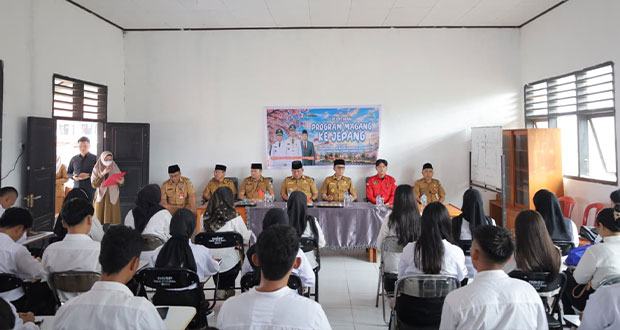 Bupati-dan-Wabup-Bolsel-Buka-Pelatihan-50-Peserta-Magang-ke-Jepang